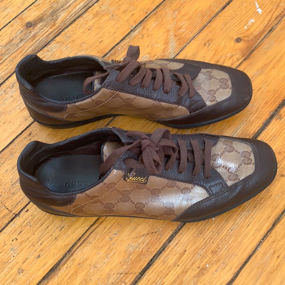 Shoes - Picture 2 of 4